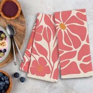 NWOT Red Floral Kitchen Bathroom Decorative Hand Towels Set of 2